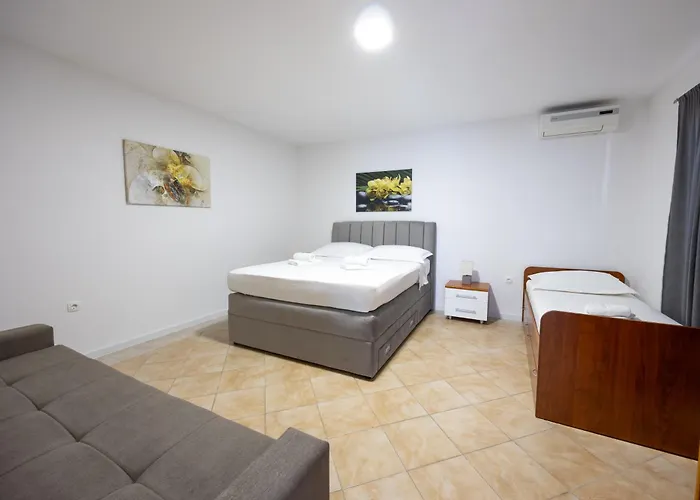 Vukovic Vanja Apartment Makarska