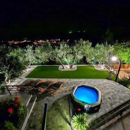 Vukovic Vanja * Makarska